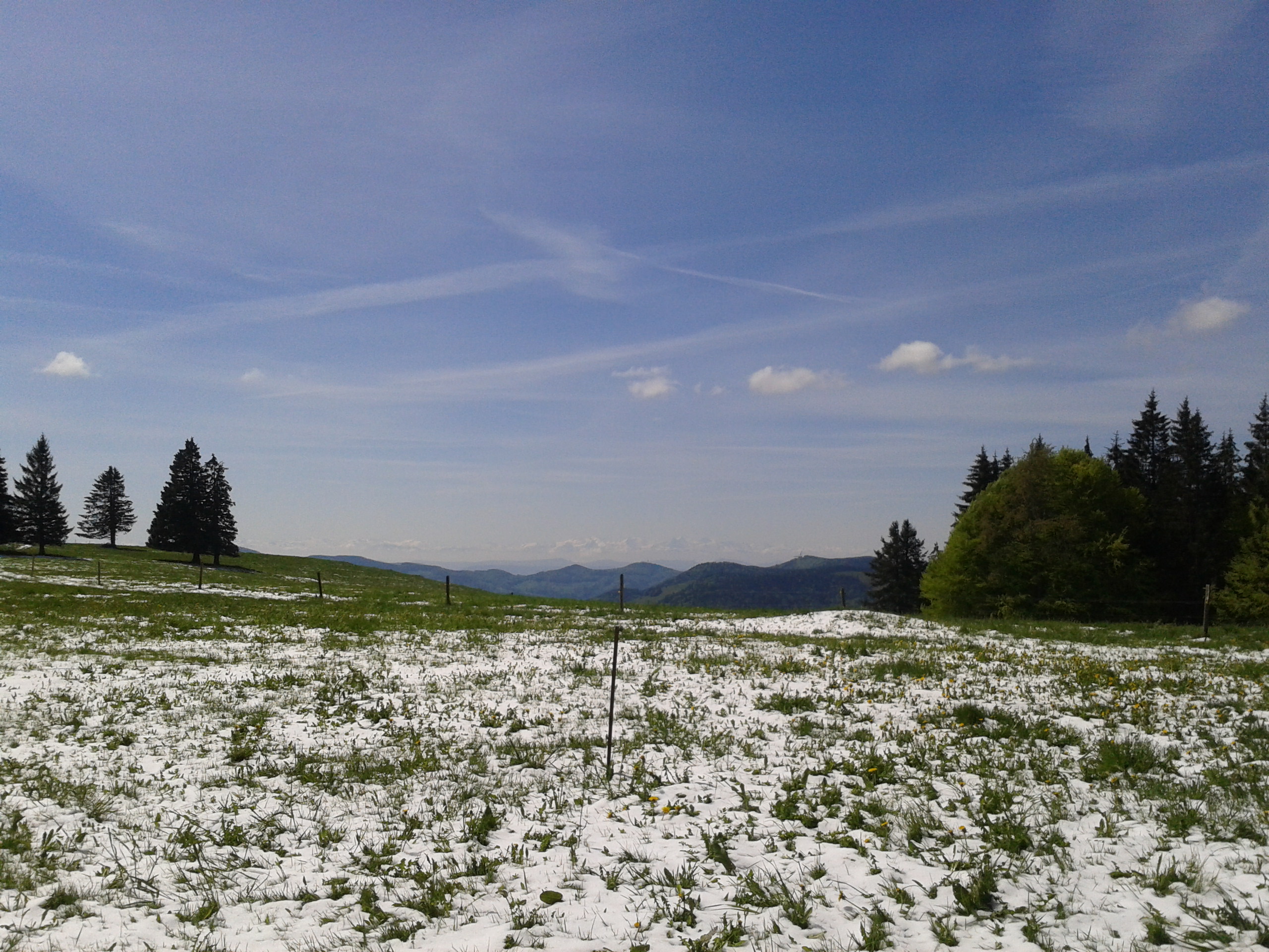 Gesellige Runde zum Abschluss – Vatertagswanderung 2012
