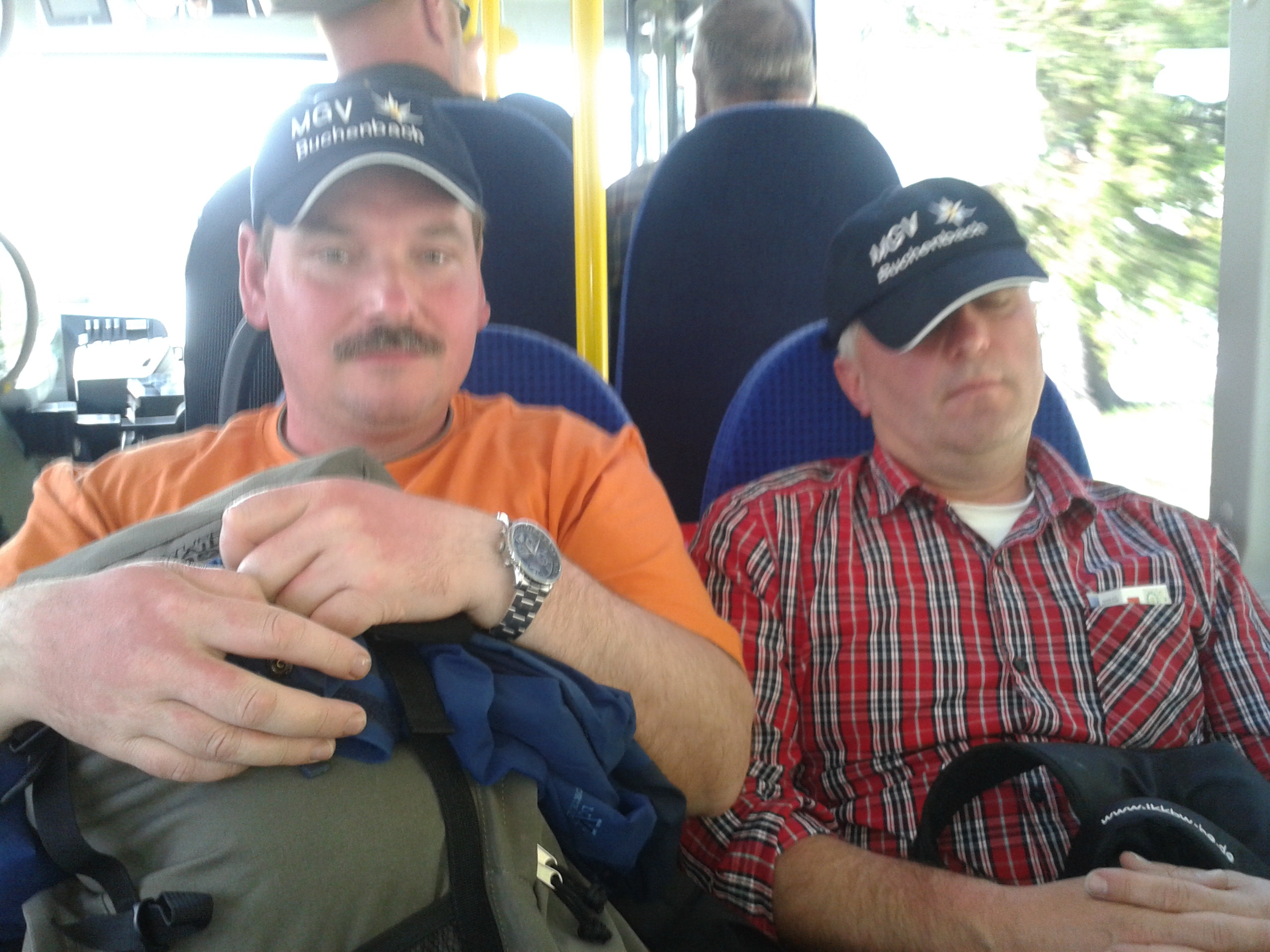 Start zur gemeinsamen Wanderung – Vatertagswanderung 2012