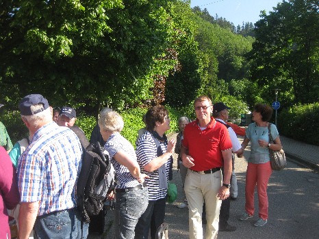 Gemeinsame Einkehr unterwegs – Vereinsausflug 2013