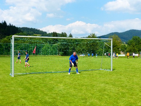 Begegnungen auf dem Sportplatz – Elfmeterkick 2013