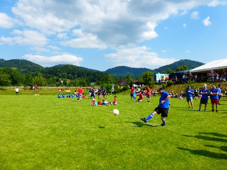 Begegnungen auf dem Sportplatz – Elfmeterkick 2013