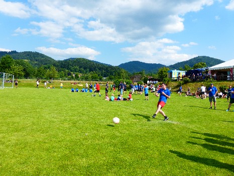Die Mannschaft des Männerchors – Elfmeterkick 2013