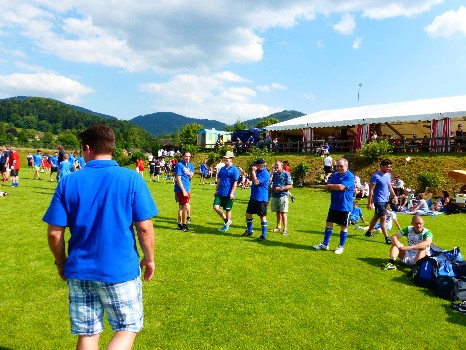 Begegnungen auf dem Sportplatz – Elfmeterkick 2013