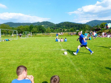 Treffer vom Elfmeterpunkt – Elfmeterkick 2013