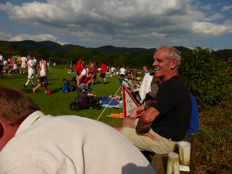 Begegnungen auf dem Sportplatz – Elfmeterkick 2013