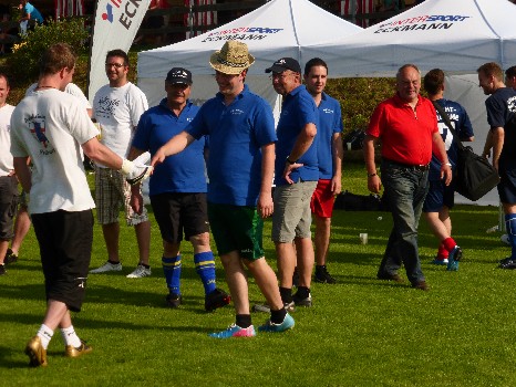Treffer vom Elfmeterpunkt – Elfmeterkick 2013