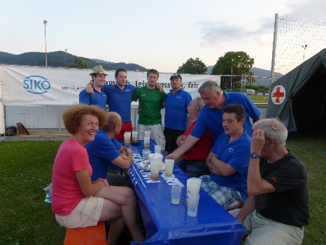 Begegnungen auf dem Sportplatz – Elfmeterkick 2013