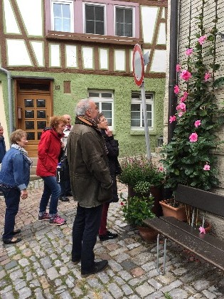 Gesellige Pause unterwegs – Vereinsausflug 2016