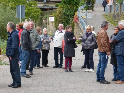 Gesellige Pause unterwegs – Vereinsausflug 2016