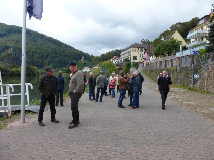 Gesellige Pause unterwegs – Vereinsausflug 2016