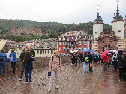 Gesellige Pause unterwegs – Vereinsausflug 2016