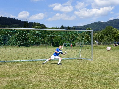 Die Mannschaft des Männerchors – Elfmeterkick 2016