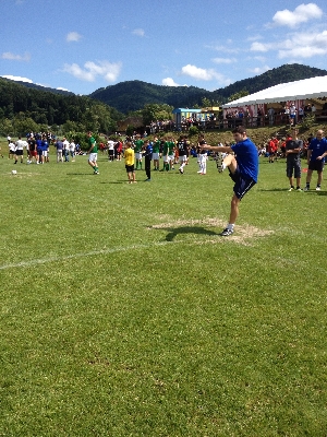 Begegnungen auf dem Sportplatz – Elfmeterkick 2012