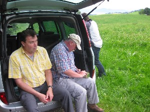 Rast und Stärkung unterwegs – Vatertagswanderung 2009
