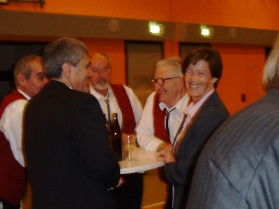 Geselliges Beisammensein nach dem Herbstkonzert 2003