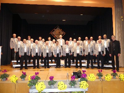 Der Männerchor beim Herbstkonzert 2021